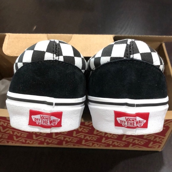 tiger check vans slip on